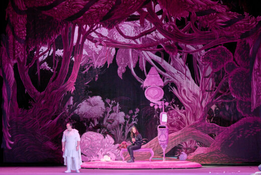 ウィーン国立歌劇場で36年ぶりに《ルイザ・ミラー》新演出 新たな光をあてる幻想的舞台