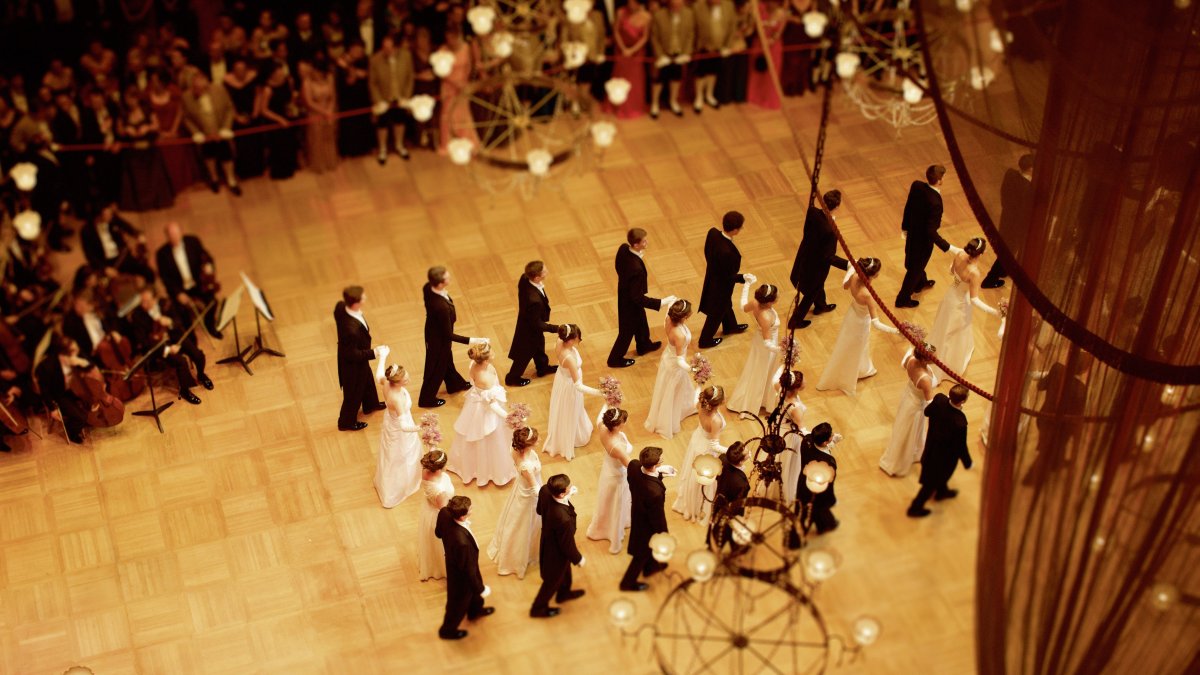 謝肉祭から花開いたウィーンの舞踏会文化〜独自のカーニバル文化はどう形成された？
