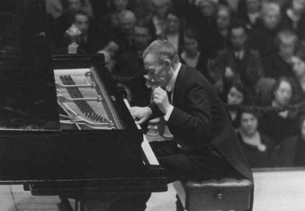 指揮者・ピアニストとしても頂点を極めたラフマニノフ〜本人の演奏で振り返るその功績