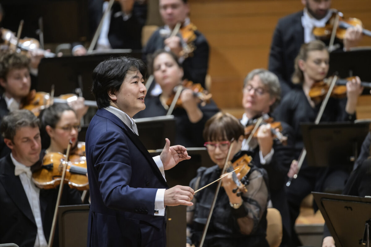 指揮者・山田和樹、ベルリン・フィルとの共演を振り返る「生命力のキャッチボール」