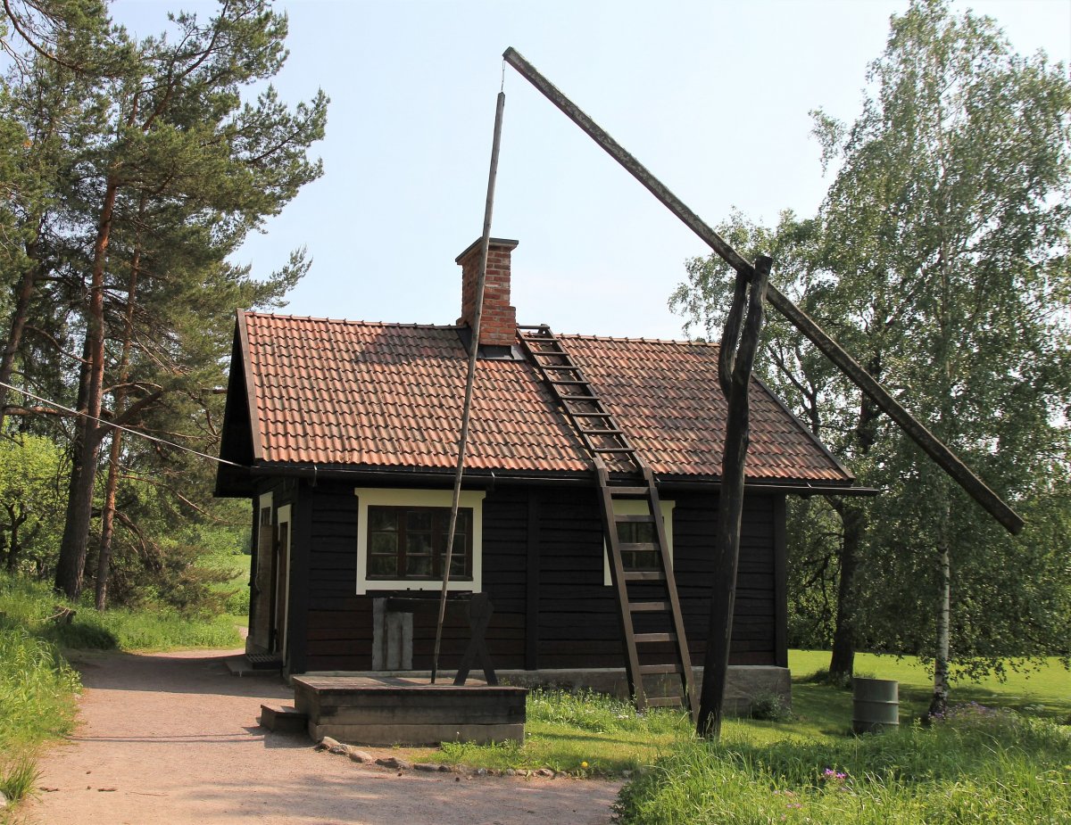 シベリウス邸「アイノラ」のサウナ小屋〜フィンランドの大作曲家もサウナでととのっていた？