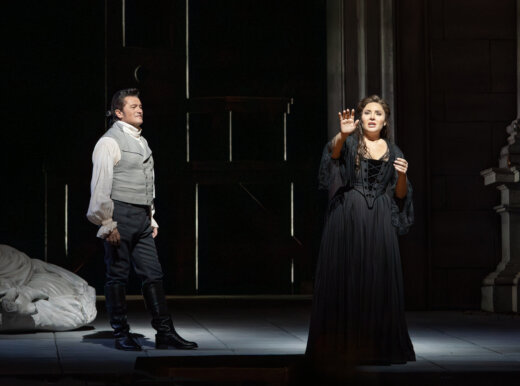 都響次期首席客演指揮者ルスティオーニがMETで《アンドレア・シェニエ》指揮