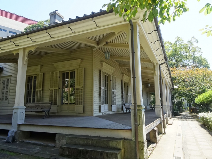 東山手十二番館
