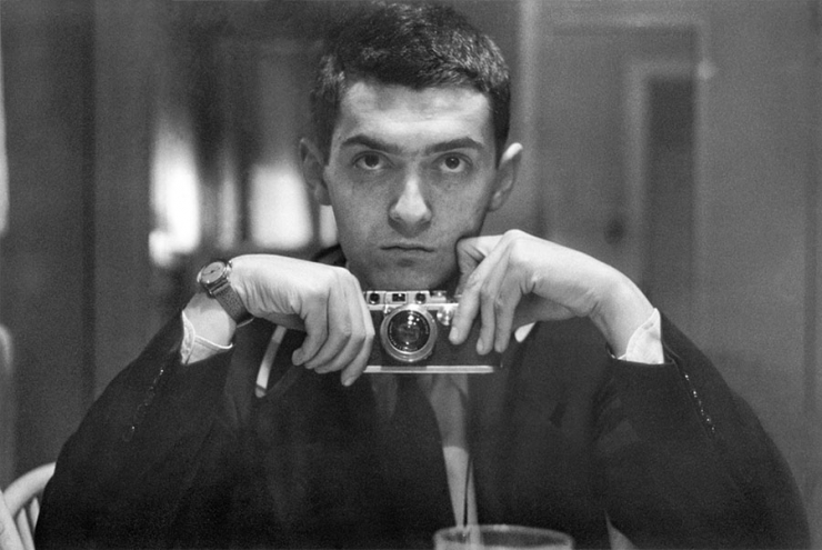 スタンリー・キューブリック 本人による ライカ IIIを利用した セルフ・ポートレイト
