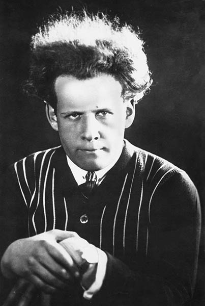 映画監督セルゲイ・エイゼンシュテイン（サンクトペテルブルク、1910年代）