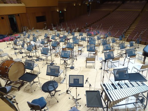 横浜みなとみらいホールで無人オーケストラコンサートを開催?! 収録時の演奏を再現する試み