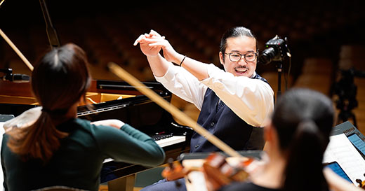 反田恭平がオーケストラを株式会社に〜2030年「学び舎」創設までの計画とは