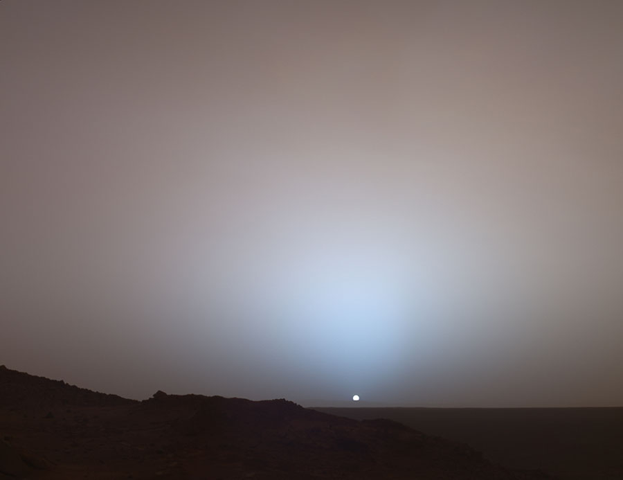 火星の夕焼けは青い！ © NASA's Mars Exploration Rover